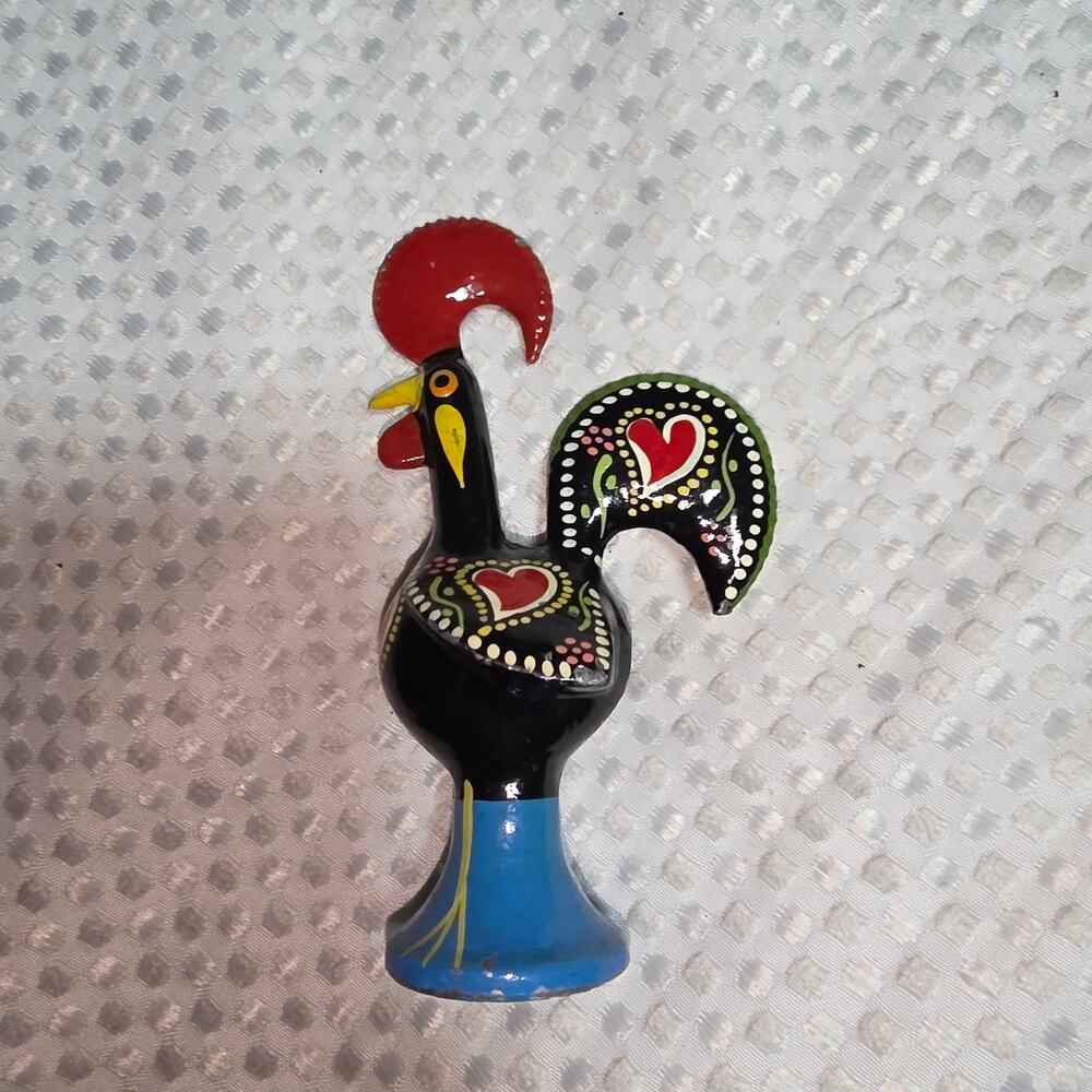 PORTUGAL BARCELOS HANDPAINTED IRON ROOSTER 4"
